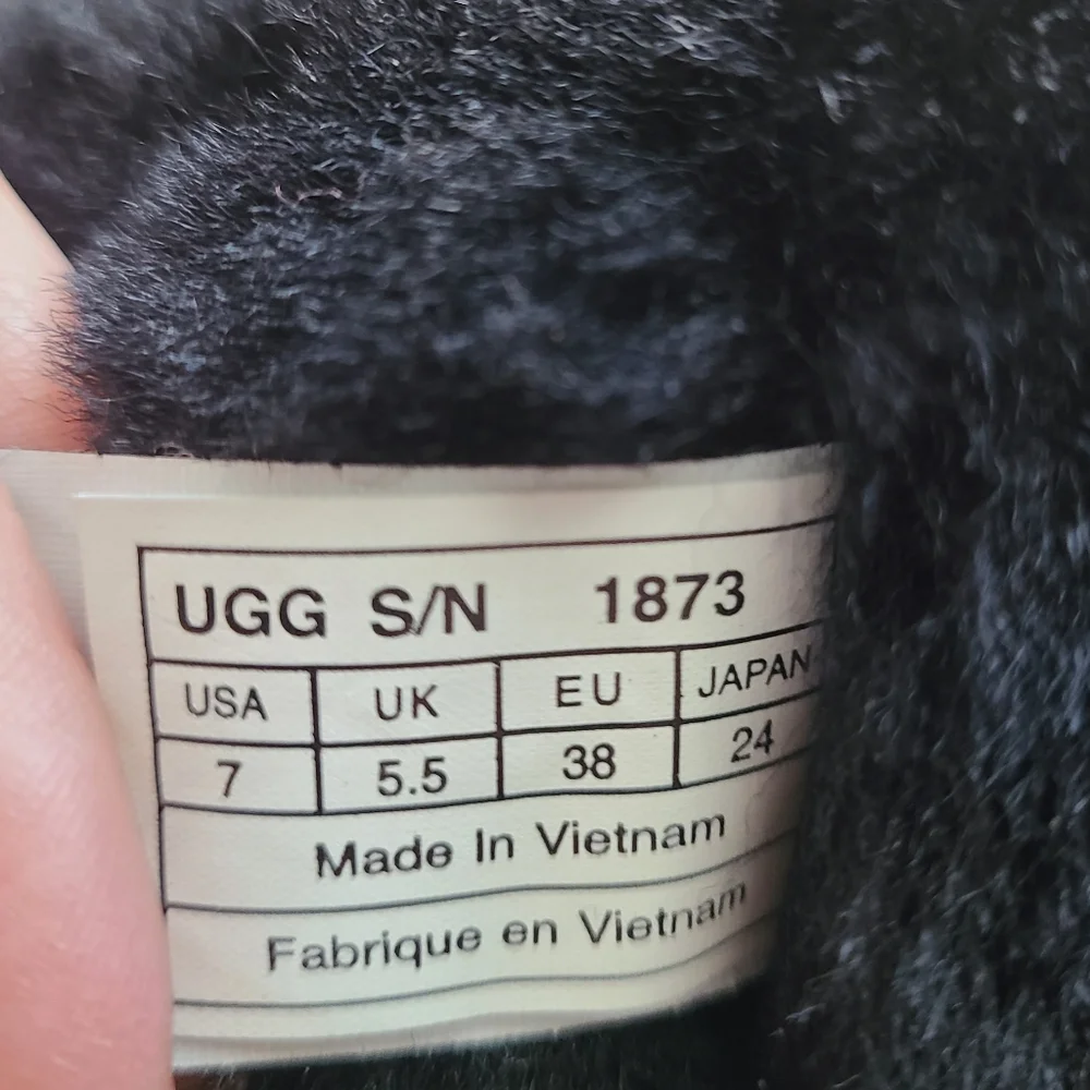 UGG good used